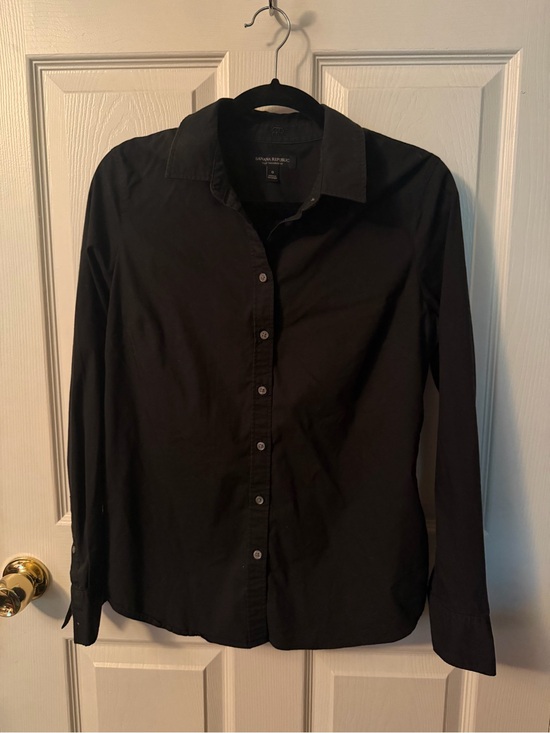 Banana Republic Tops - Banana Republic Black Women's Long-Sleeve Button-Up Shirt